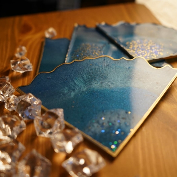 Resin Coasters - Set of 4 - Picture 1 of 6